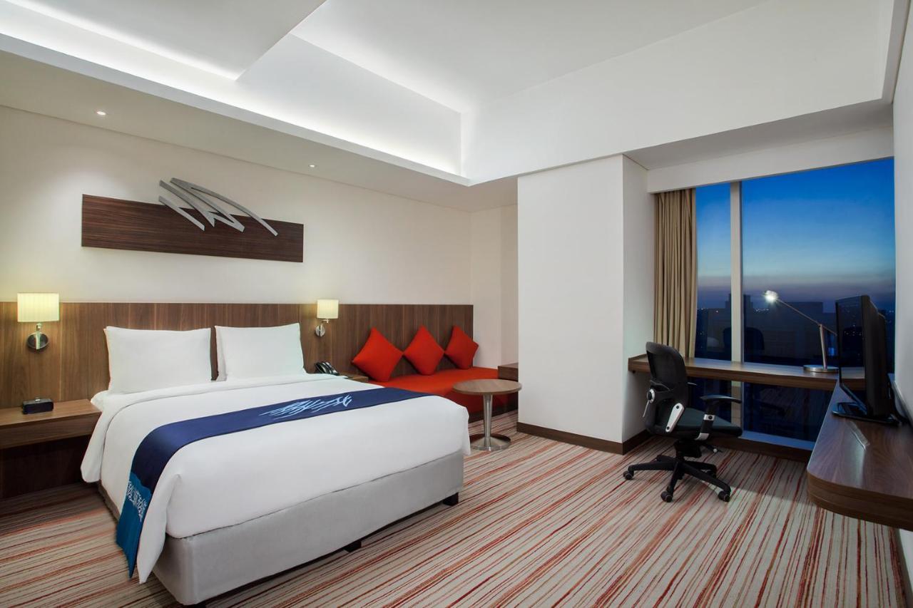 Holiday Inn Express Jakarta Pluit Citygate By Ihg Extérieur photo