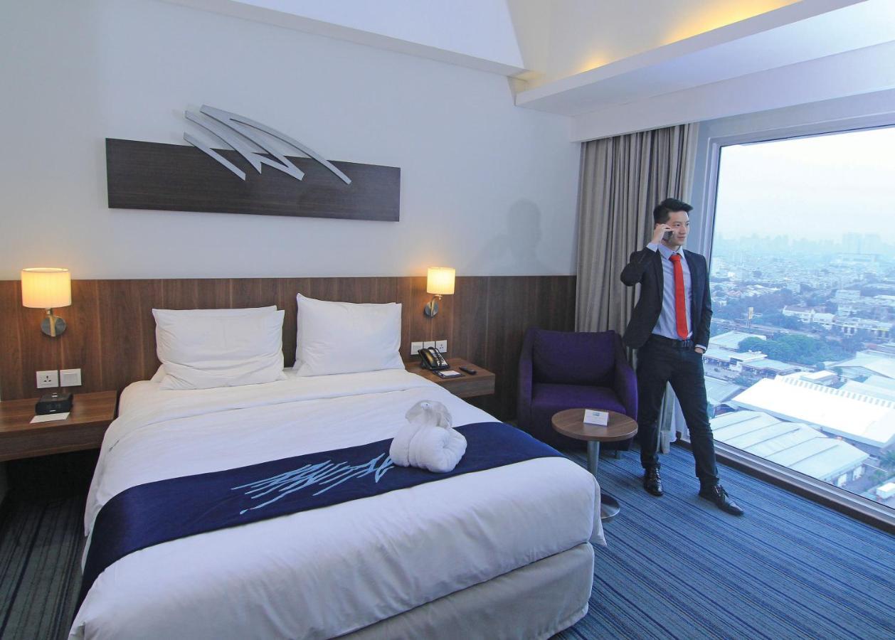 Holiday Inn Express Jakarta Pluit Citygate By Ihg Extérieur photo