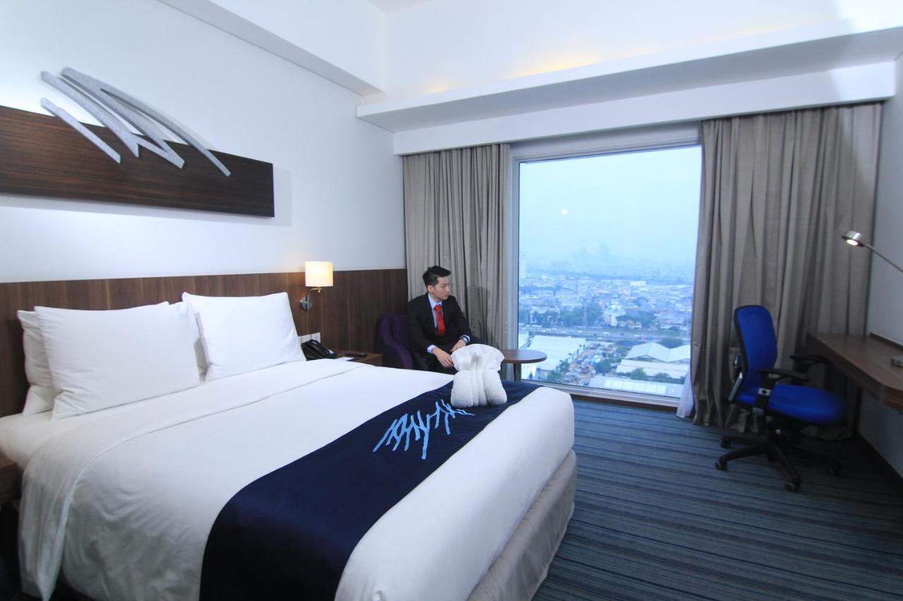 Holiday Inn Express Jakarta Pluit Citygate By Ihg Extérieur photo