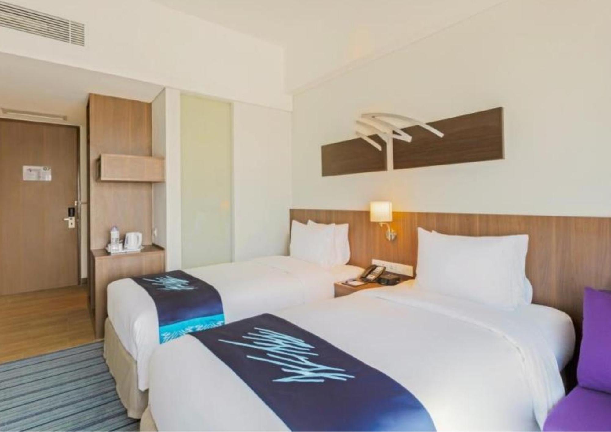 Holiday Inn Express Jakarta Pluit Citygate By Ihg Extérieur photo